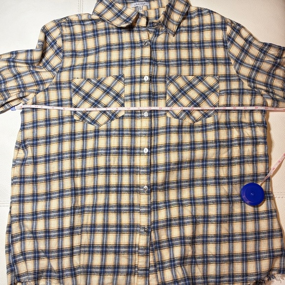 Plaid Button-Up Shirt - Size XL - Picture 3 of 10